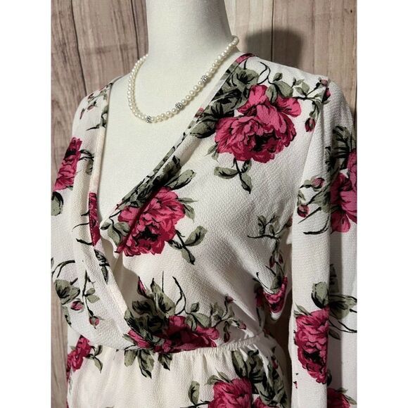 Charlotte Russe Rose Floral Romper Small Womens Long Sleeve - Picture 3 of 10